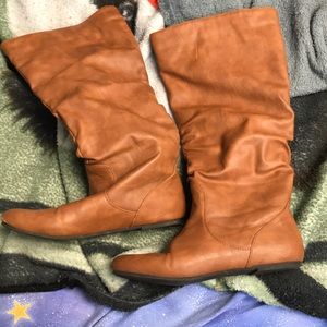 Brown boots